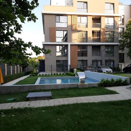 Apartamento Апаратамент Deluxe1 Saints Constantine and Helena Exterior foto