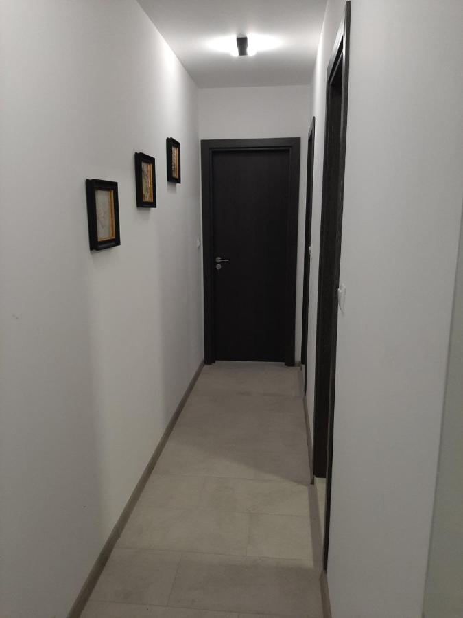 Apartamento Апаратамент Deluxe1 Saints Constantine and Helena Exterior foto